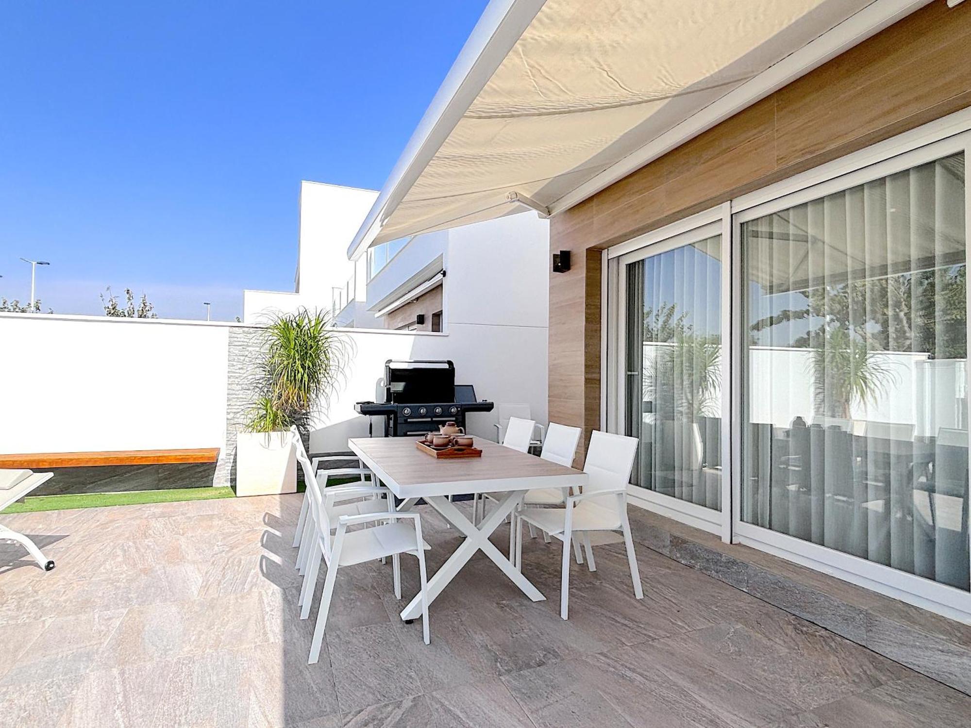 Magnifica Villa En San Pedro De Pinatar 圣佩德罗－德尔皮纳塔尔 外观 照片